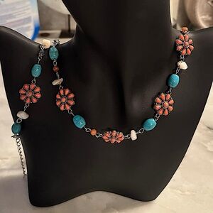 2pc jewelry set 1 bracelet & 1 necklace 🥳